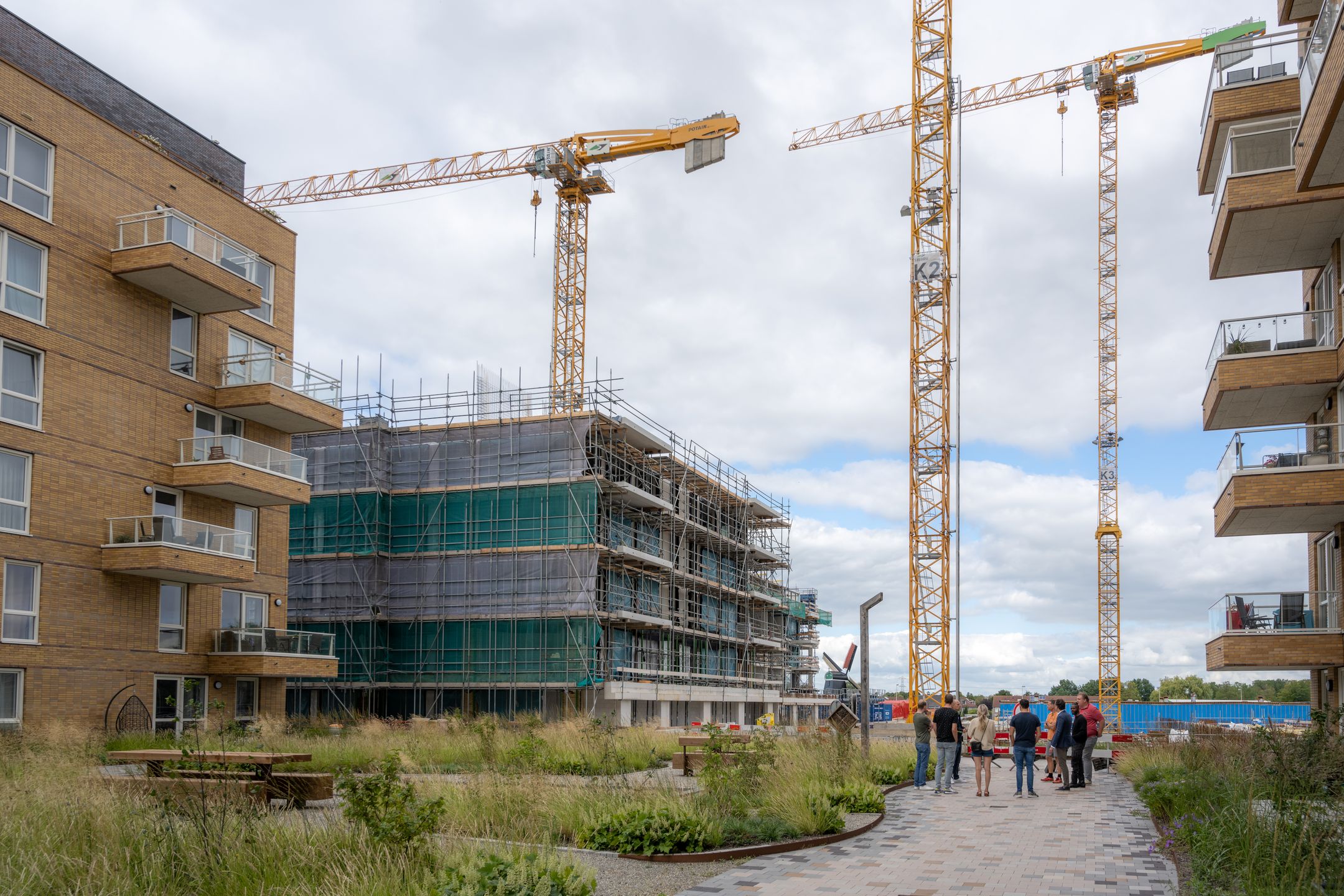 Photo 9 of Mahoniehout 392