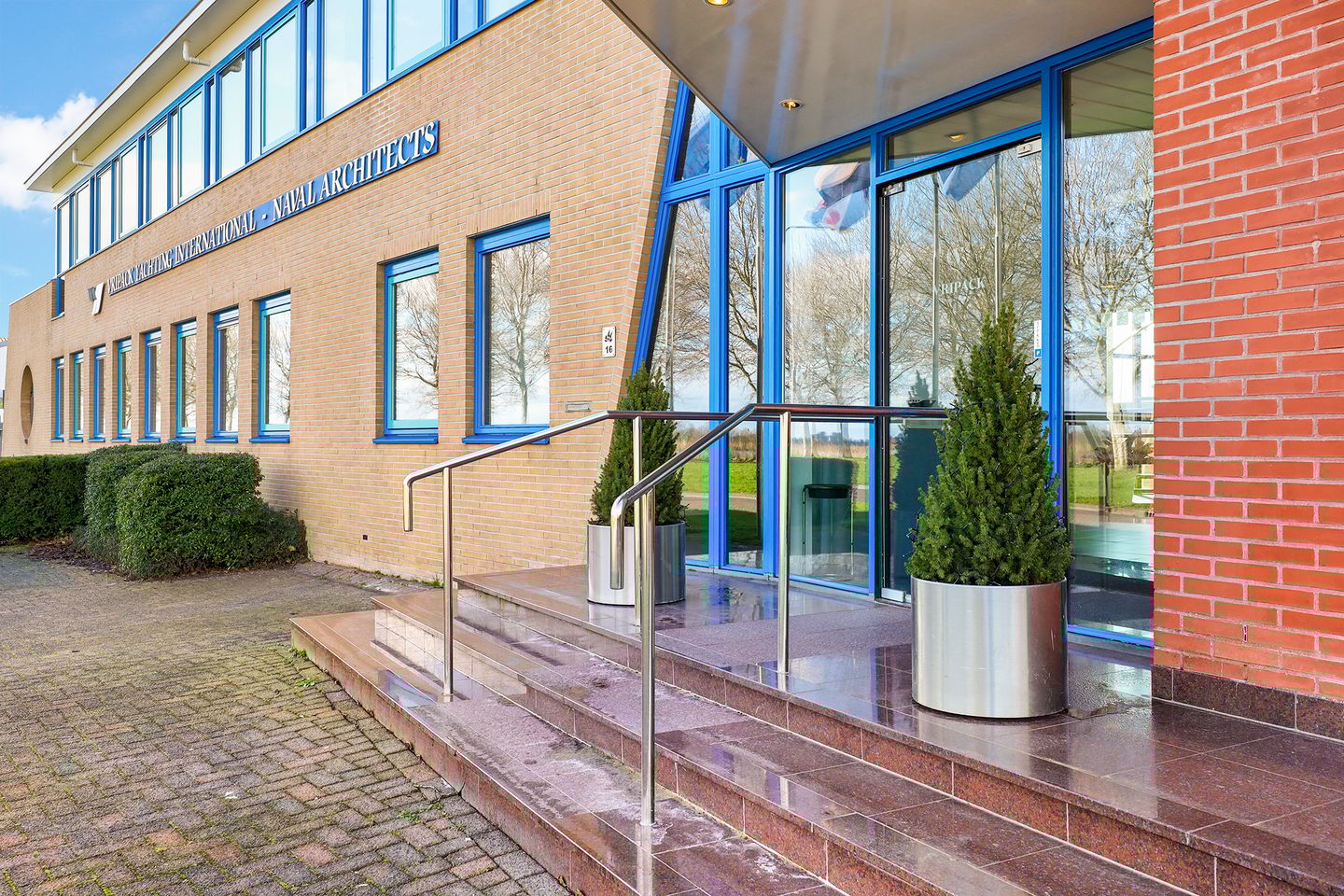 View photo 3 of Zwolsmanweg 16