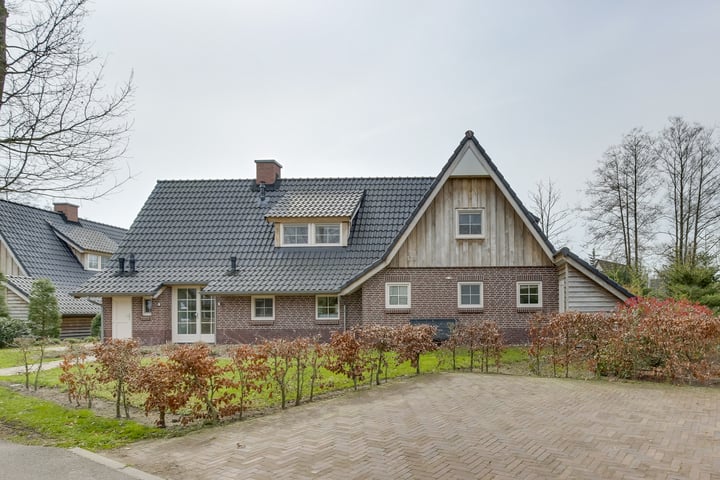 Knollenhaarweg 7 128