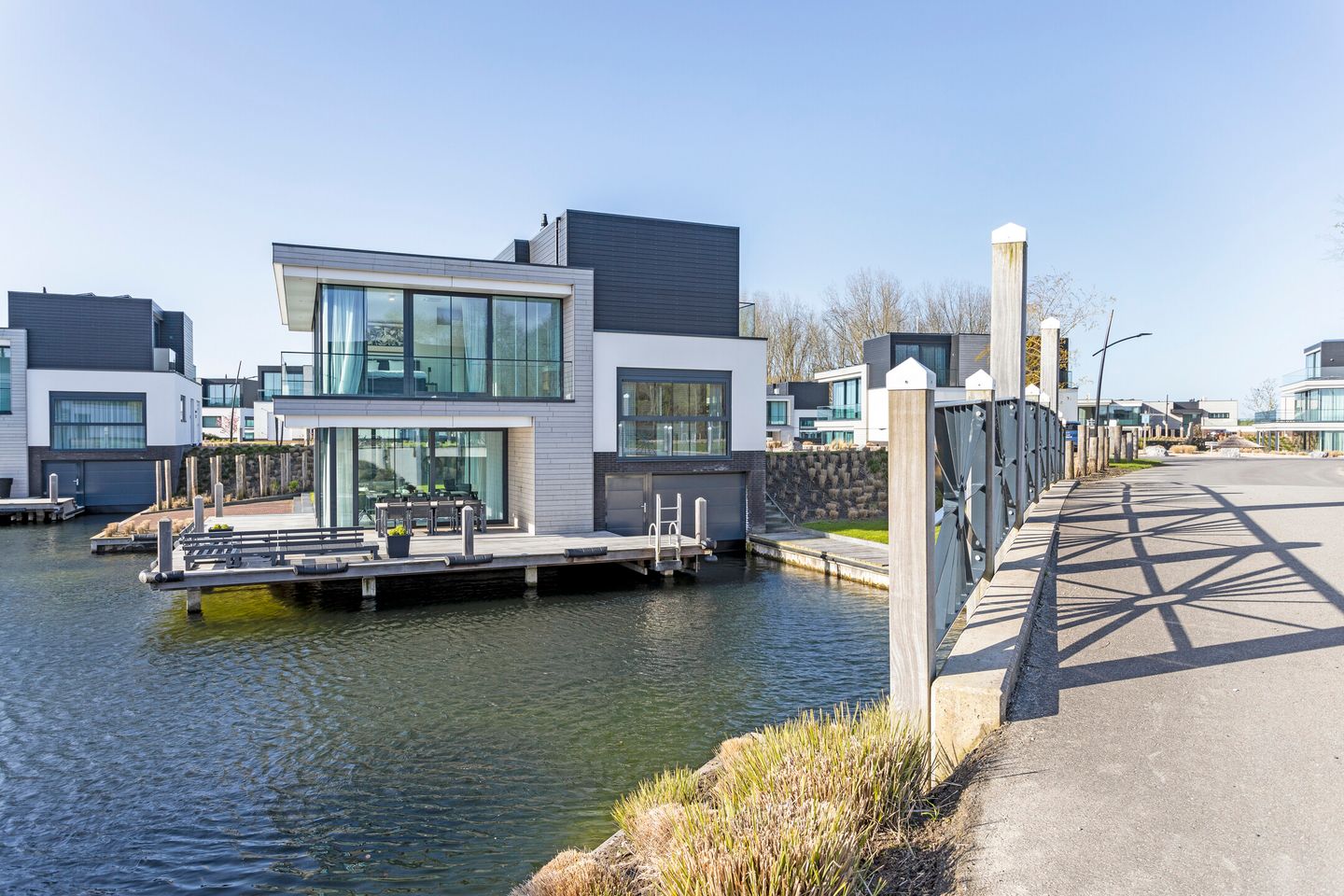 Foto 5 van Langerakpolderweg 1