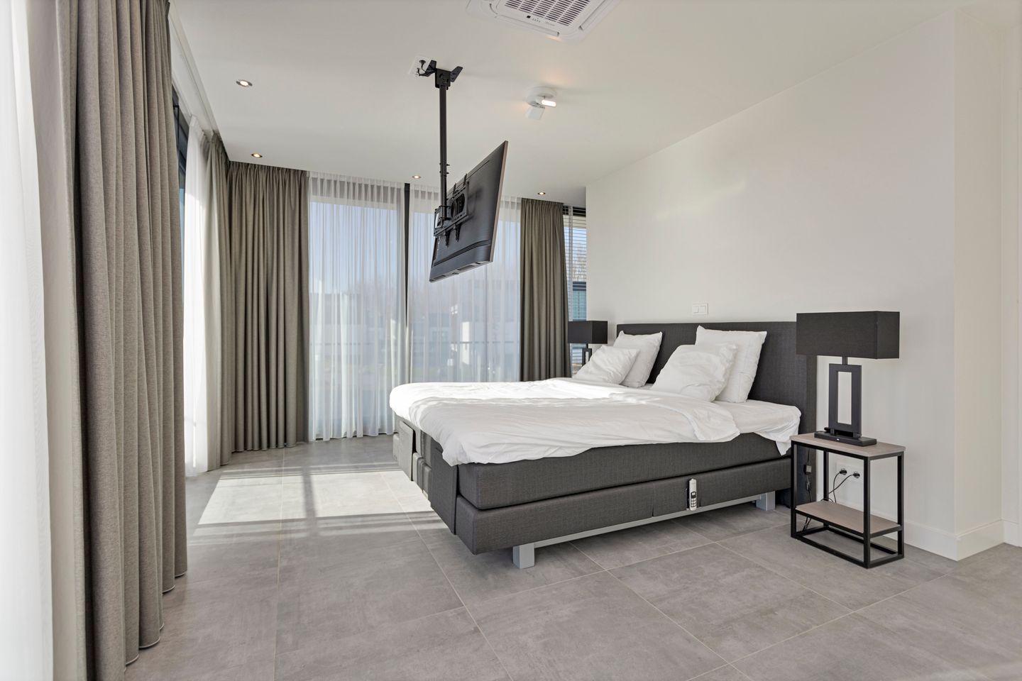 Foto 14 van Langerakpolderweg 1