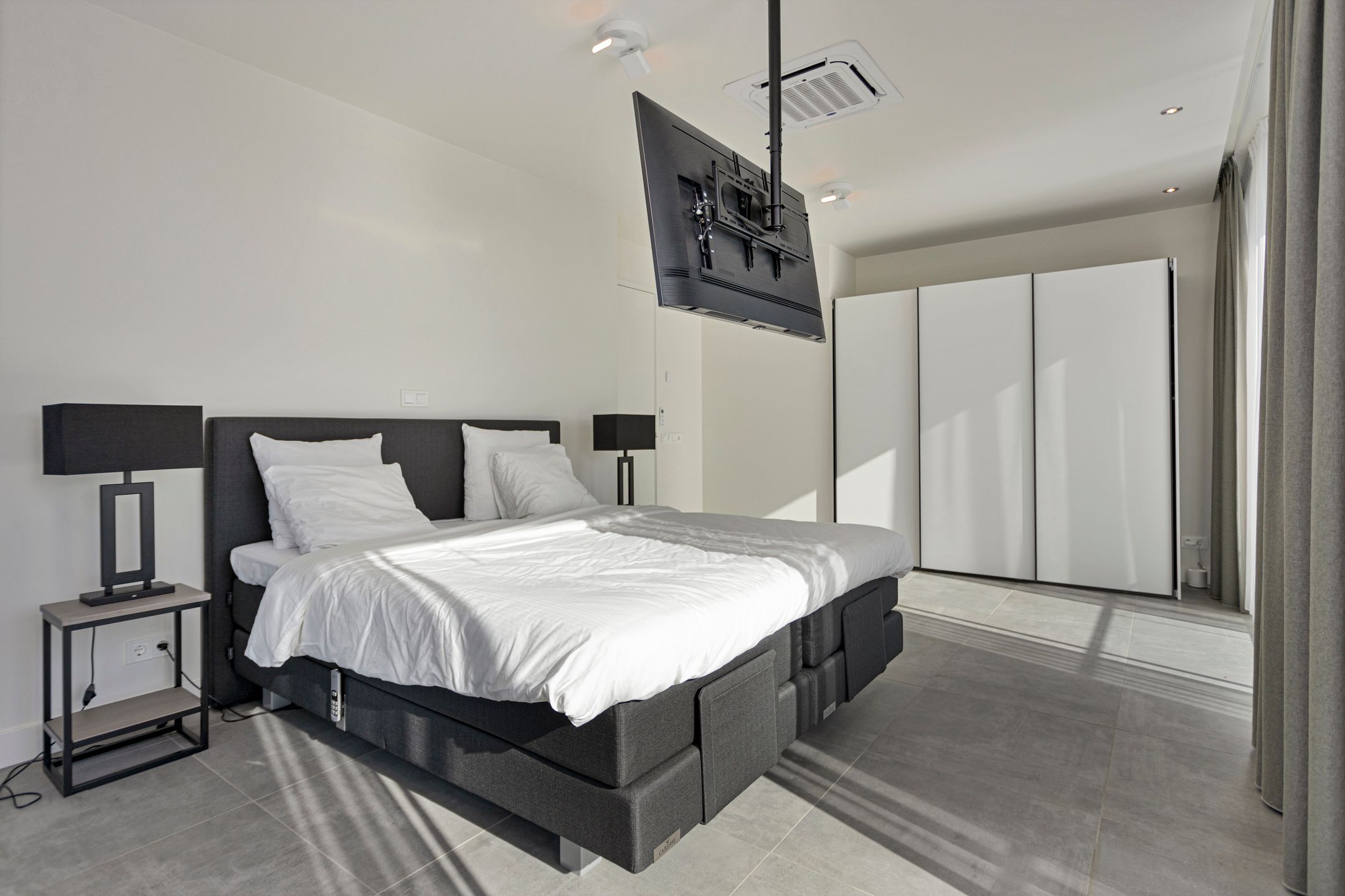 Foto 15 van Langerakpolderweg 1