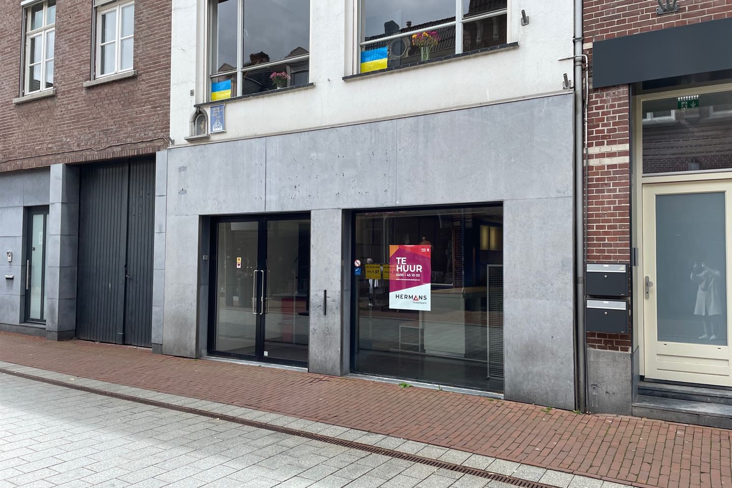 Bekijk foto 1 van Langstraat 36