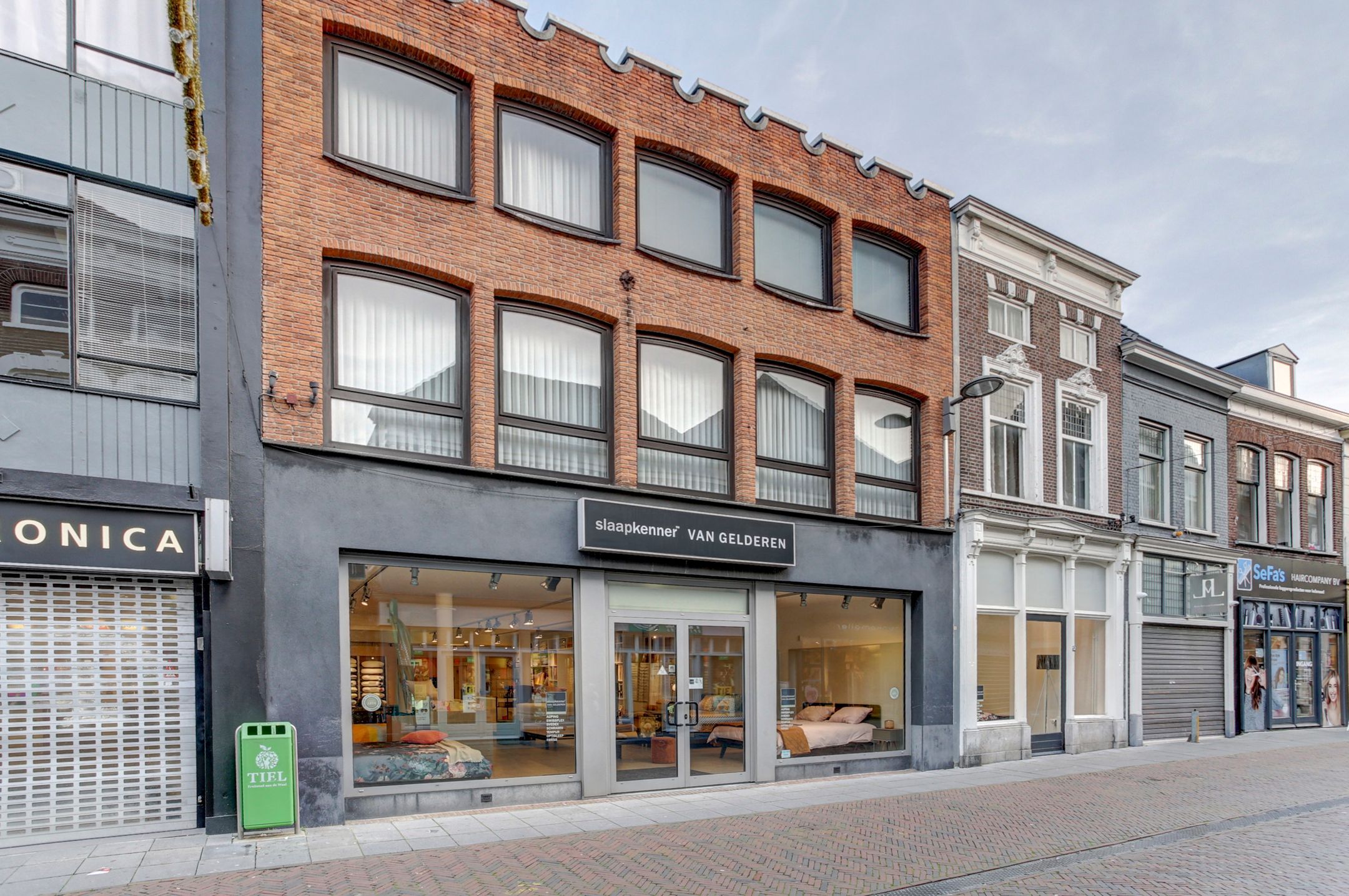 Winkel Wijk bij Duurstede | Zoek winkels te koop: Markt 12 3961 BC Wijk