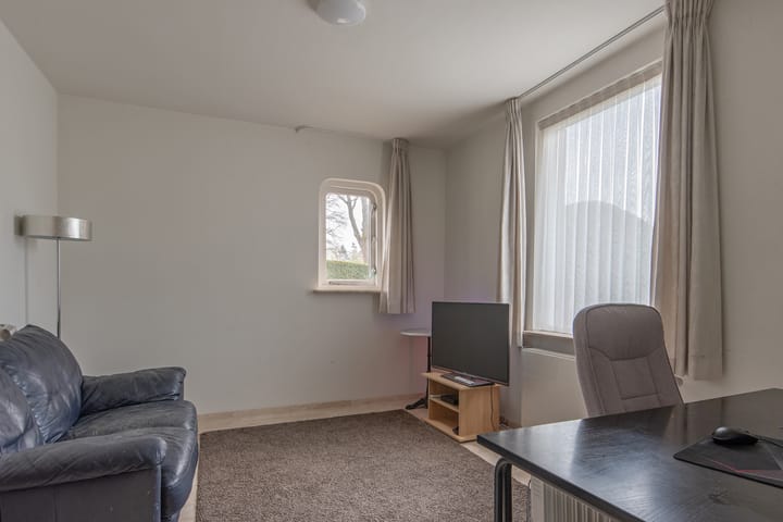 Foto 14 van Kastanjelaan 1