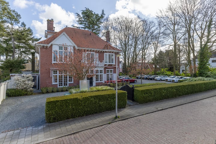 Lindelaan 16, Bussum