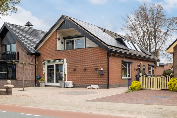 Dorpsstraat 140 -140-1