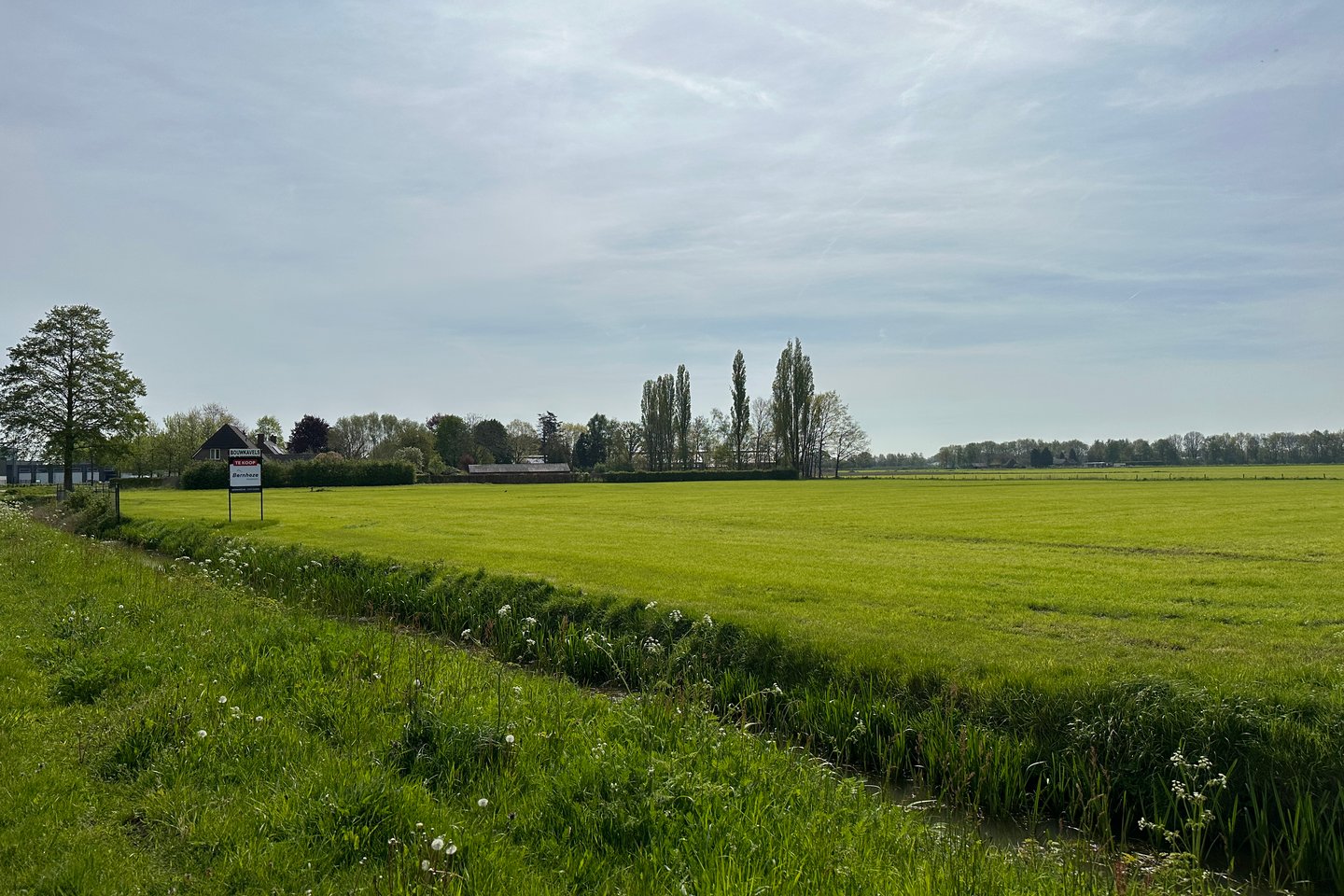 View photo 2 of Oeffeltseweg 2 c*