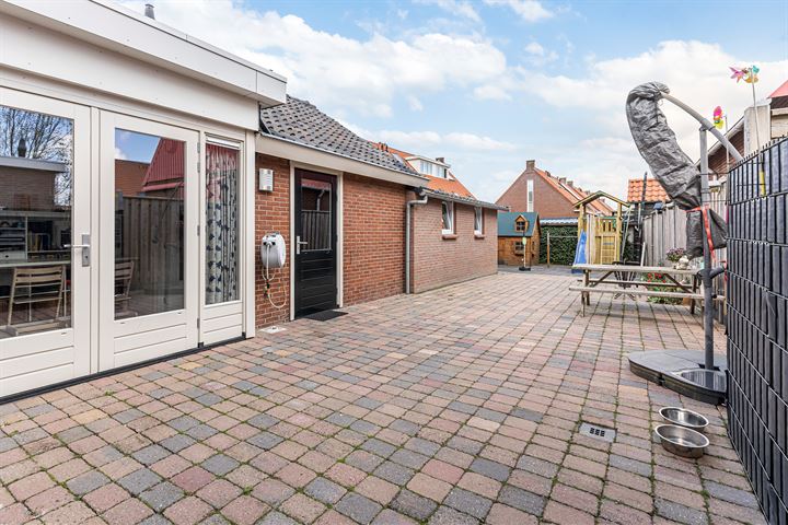 Bekijk foto 18 van Prinses Irenestraat 26