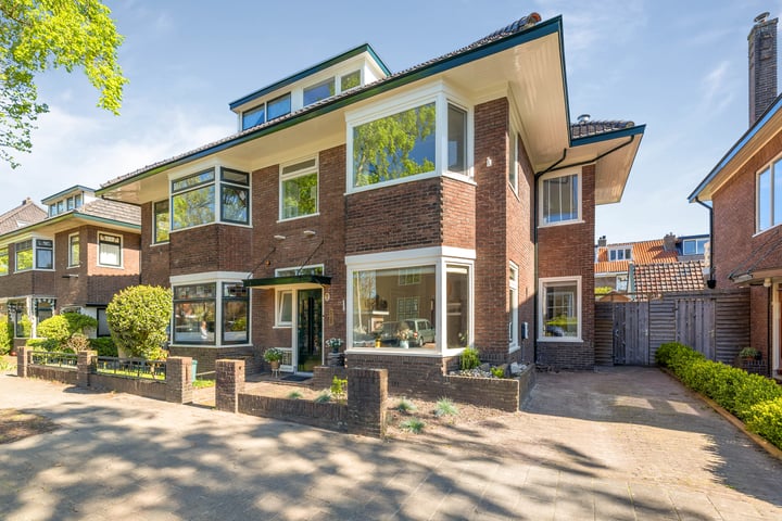 E. Tesschenmacherstraat 16