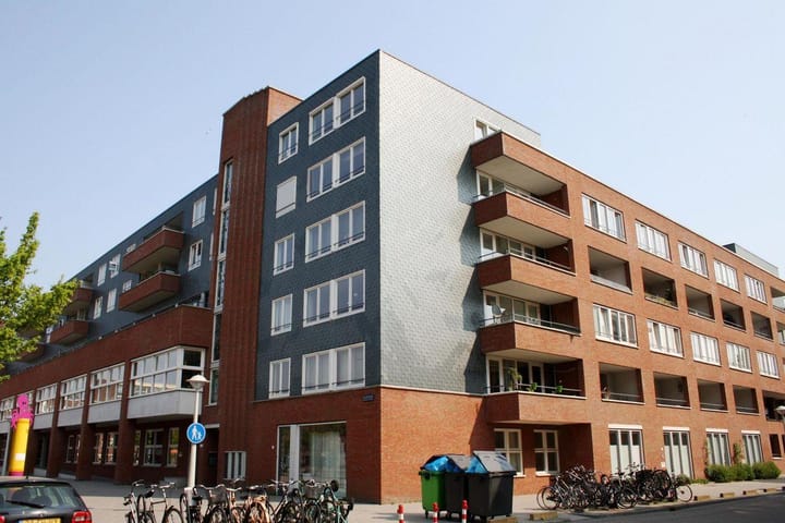 Photo 2 of Balboastraat