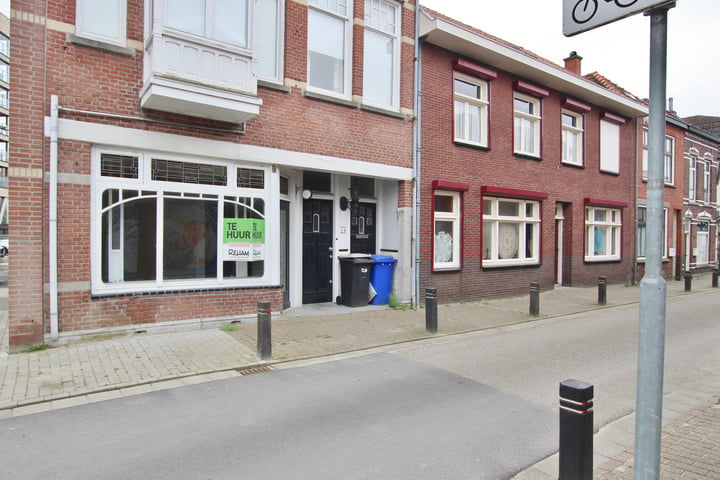 Bekijk foto 1 van Vlooswijkstraat 14