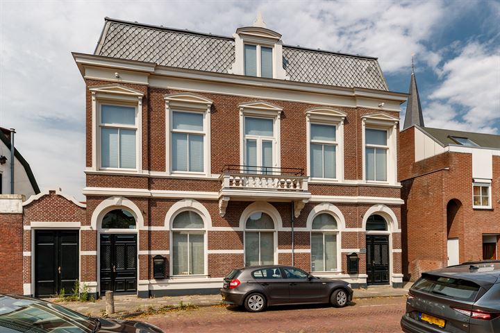 Raadhuisstraat 32-34, Maarssen