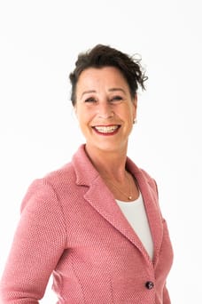 Simone Peters - Commercieel Medewerker