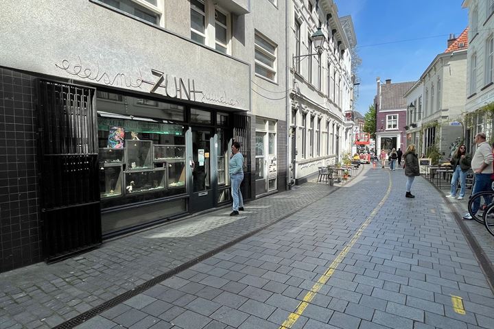 St. Janstraat 27, Breda