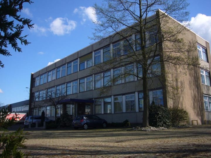 Mandenmakersstraat 1