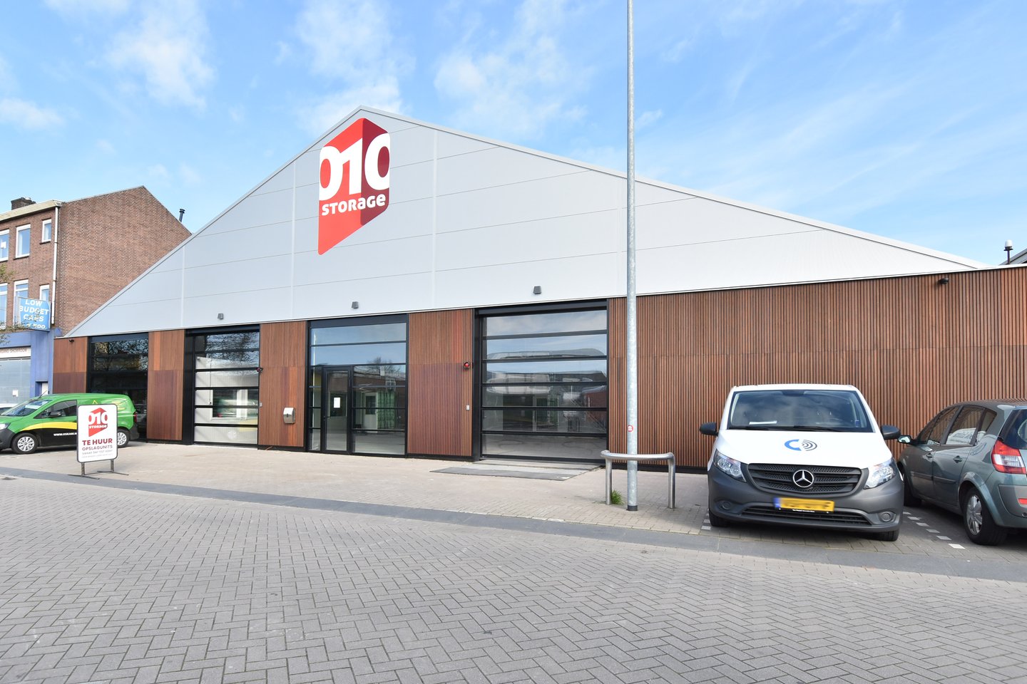 Bekijk foto 1 van Kommiezenlaan 8