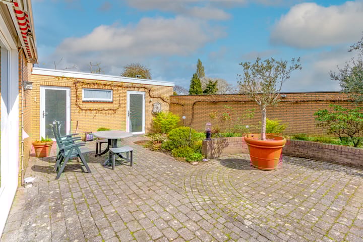 Foto 42 van van Sonsbeecklaan 35