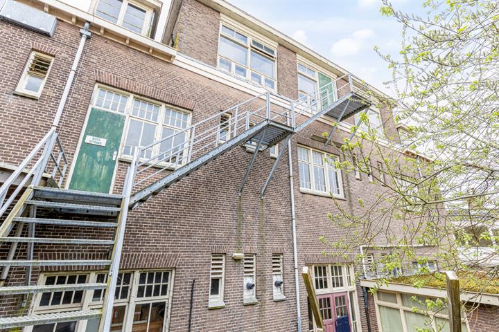 Bekijk foto 30 van Molenstraat 1