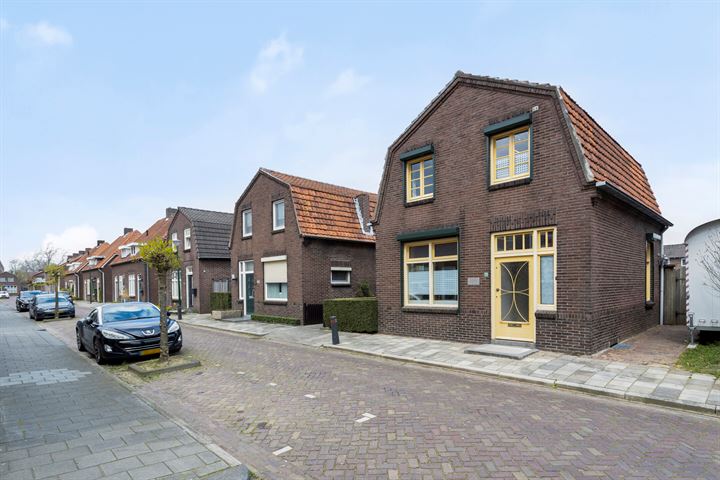 Bekijk foto 6 van Burg vd Mortelstraat 23