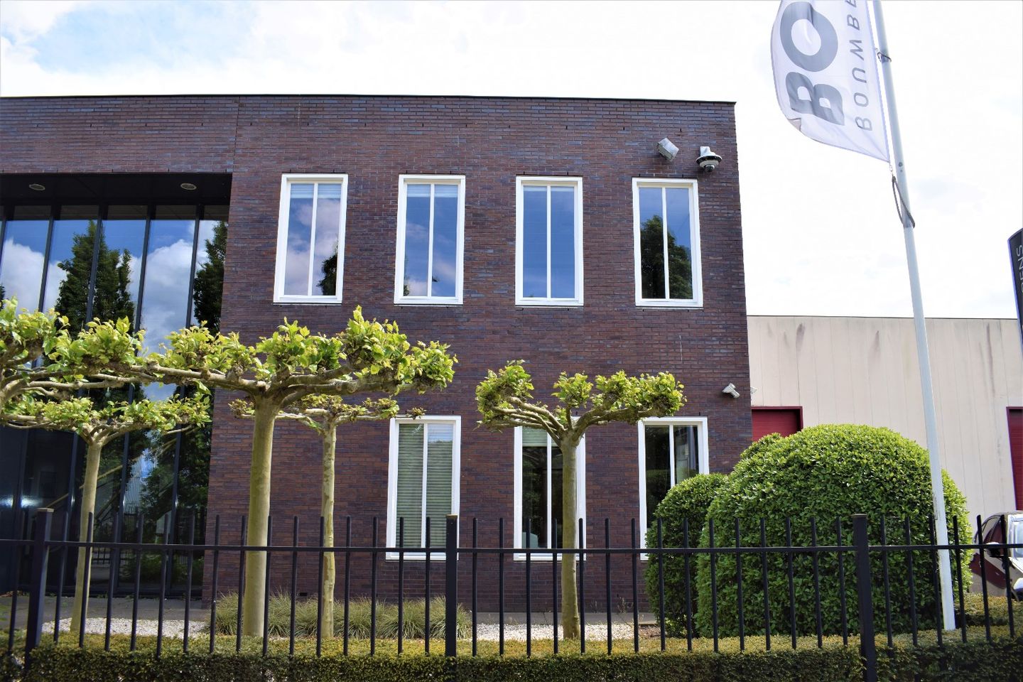 Bekijk foto 2 van Grenssteen 27