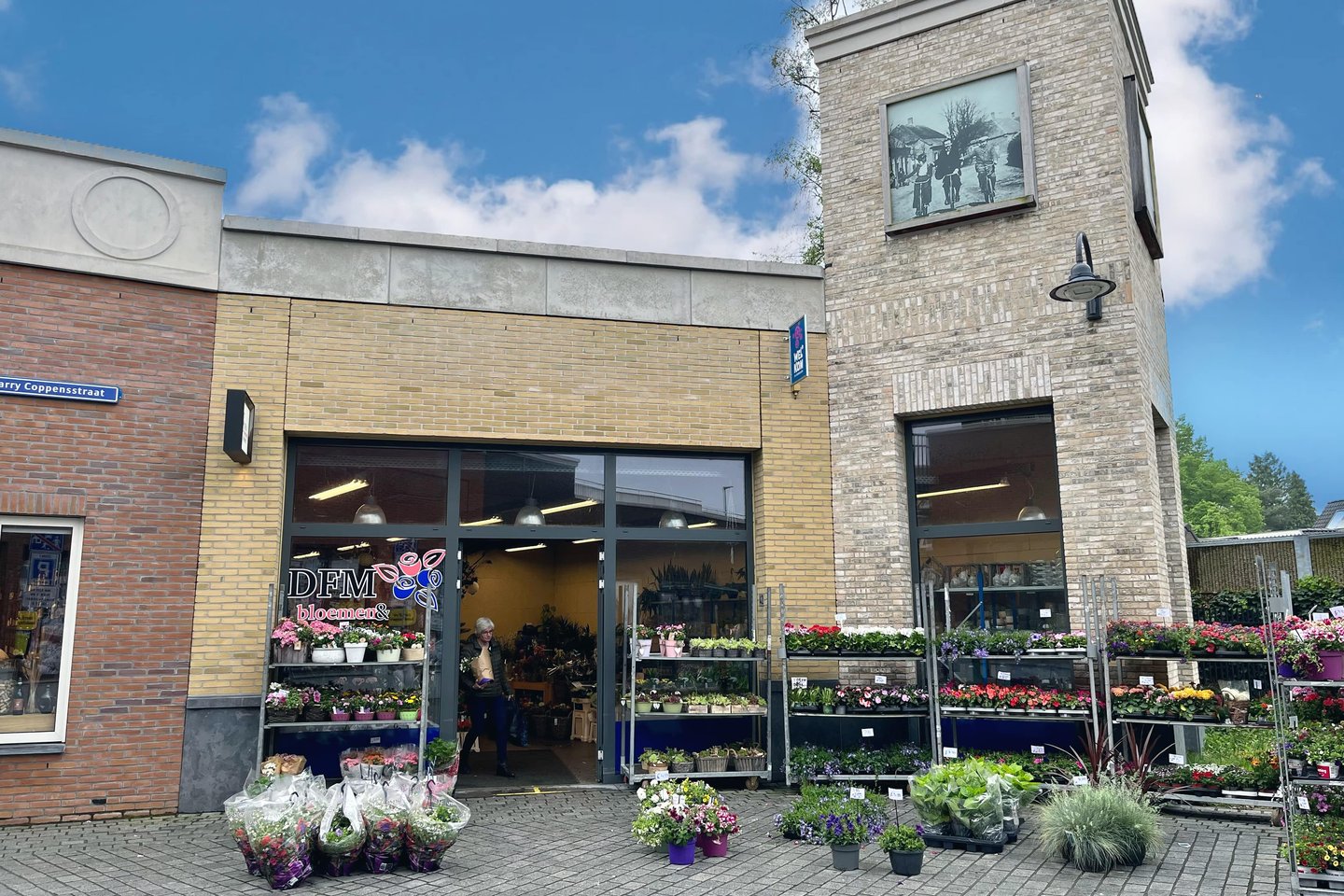 Bekijk foto 1 van Harry Coppensstraat 42