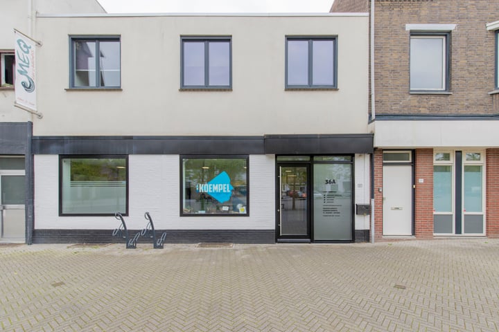 Bloemenmarkt 36 a, Geleen
