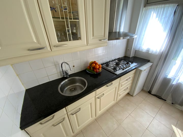 Photo 18 of Koggestraat 13-A