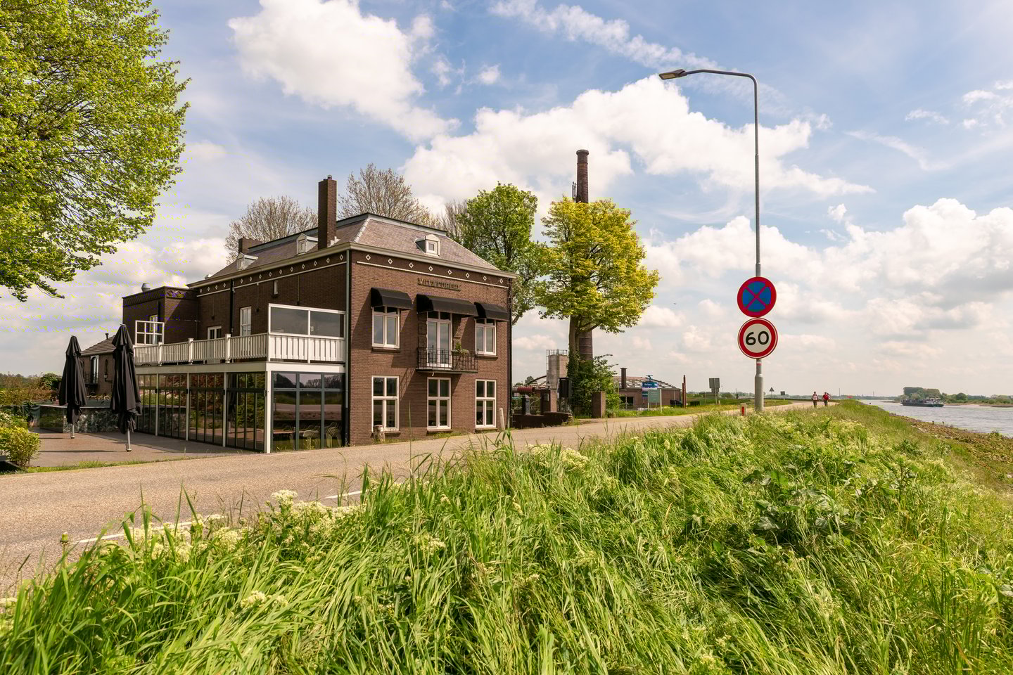 Bekijk foto 1 van Spijksedijk 2