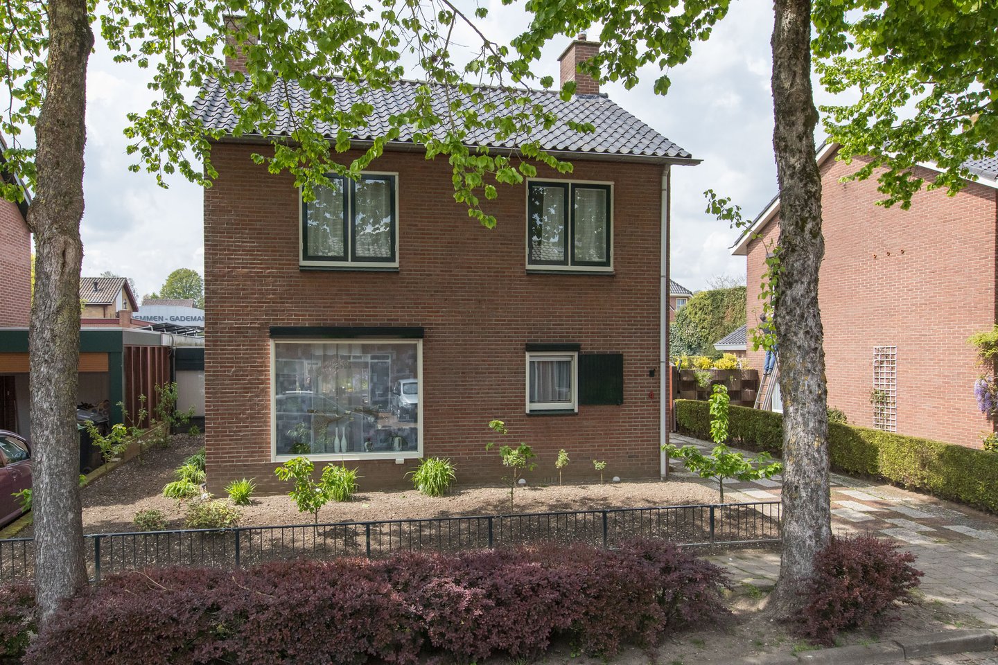 Bekijk foto 1 van Pastoor Beenenstraat 4