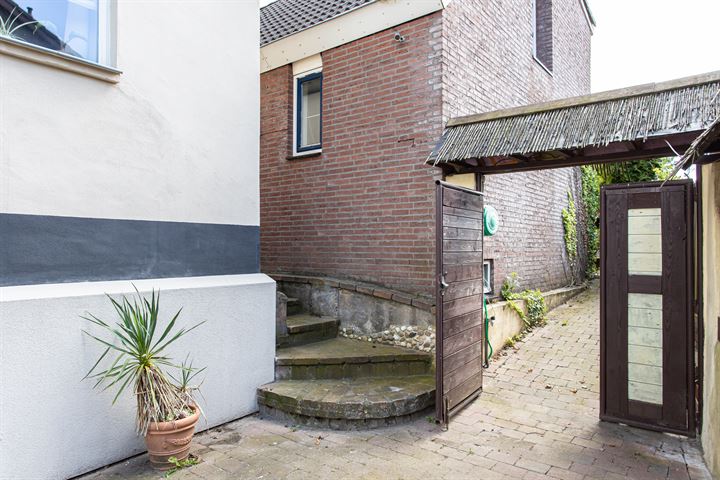 Bekijk foto 4 van Wilsonstraat 11