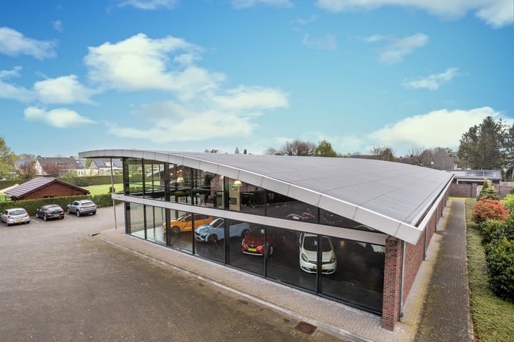 Photo 9 of Leeuwstraat 88