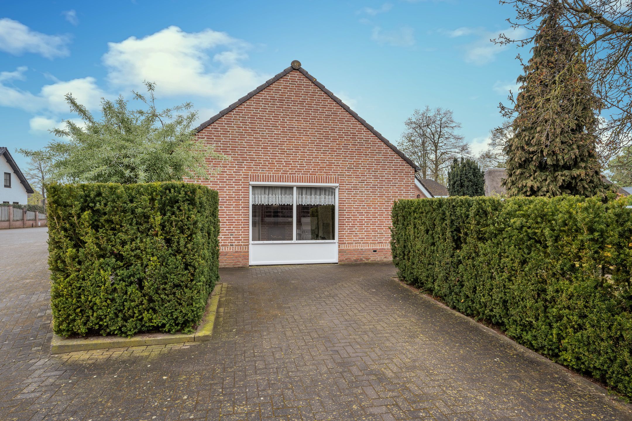 Foto 15 van Leeuwstraat 88