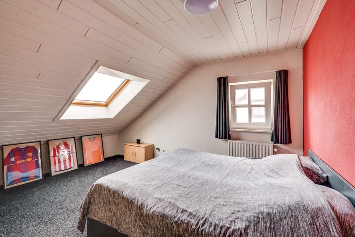 Photo 37 of Leeuwstraat 88