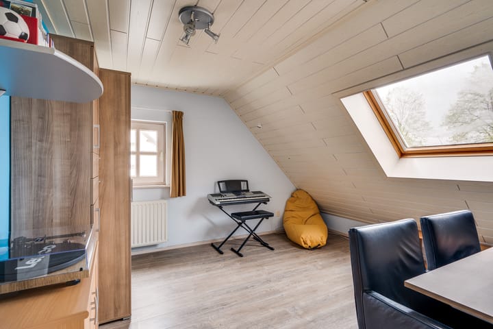 Photo 38 of Leeuwstraat 88