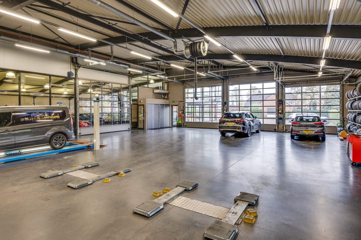 Photo 63 of Leeuwstraat 88