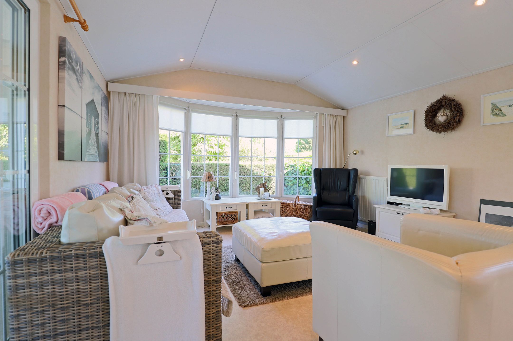 Photo 6 of Zeeweg 3-002