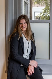 Manon Veenstra - Commercieel Medewerker