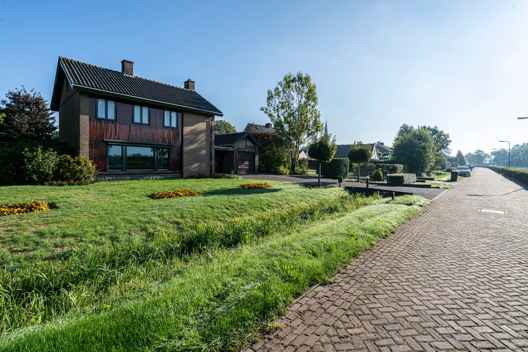 Photo 37 of Polderstraat 12