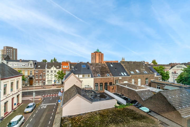 Bekijk foto 32 van Veeladingstraat 7-E