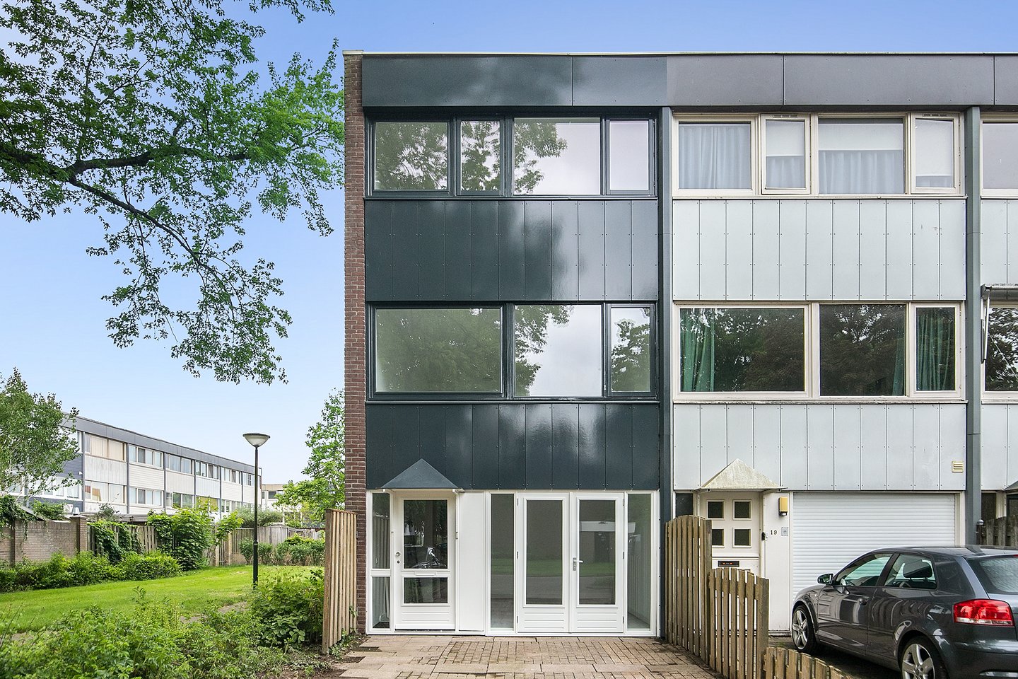 Bekijk foto 1 van Rijnstraat 21