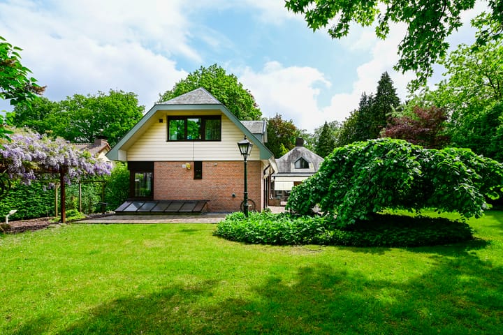 Photo 43 of Stationsweg 114