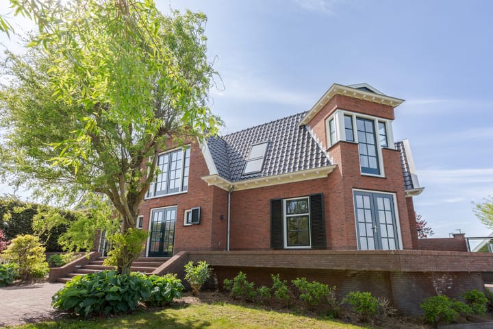 Photo 23 of Zeedijk 1