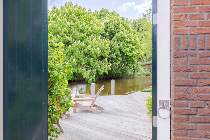 Photo 10 of Zeedijk 1