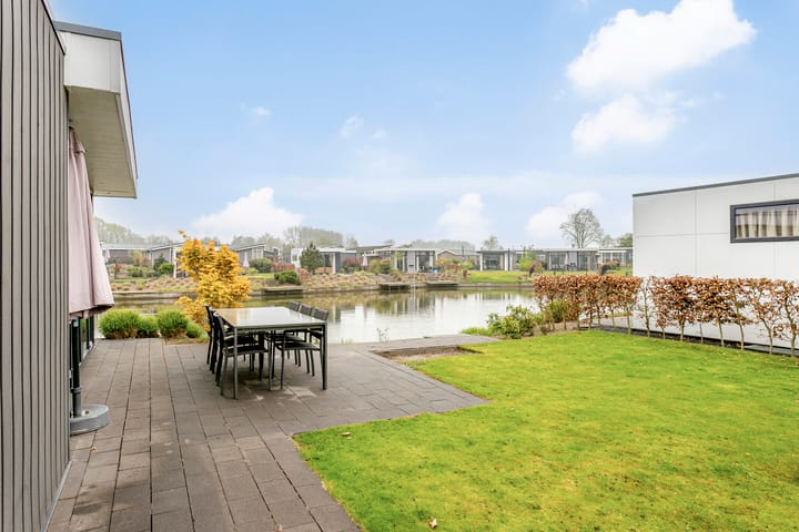 Foto 21 van Randmeerweg 8-403