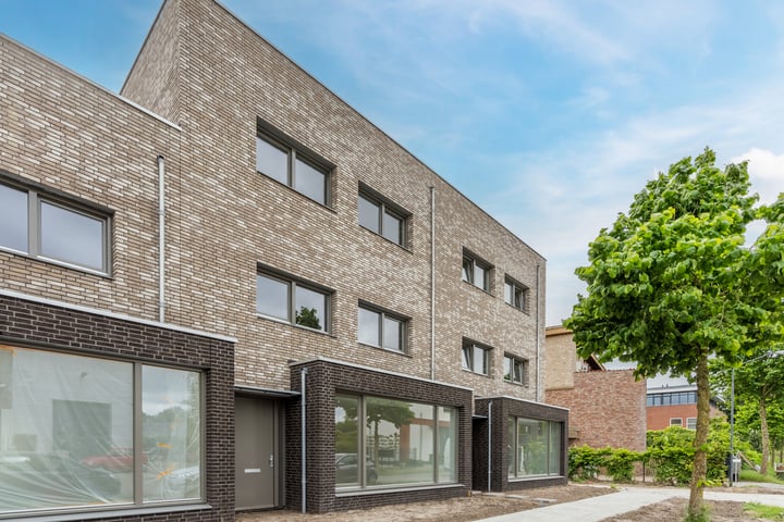 Jo van Ammersstraat 1 E, Rijen