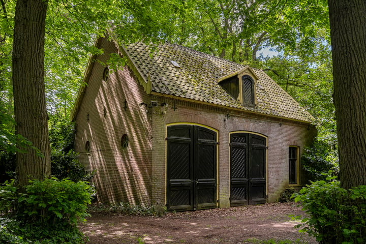 Bekijk foto 4 van Hemelrijkstraat 1