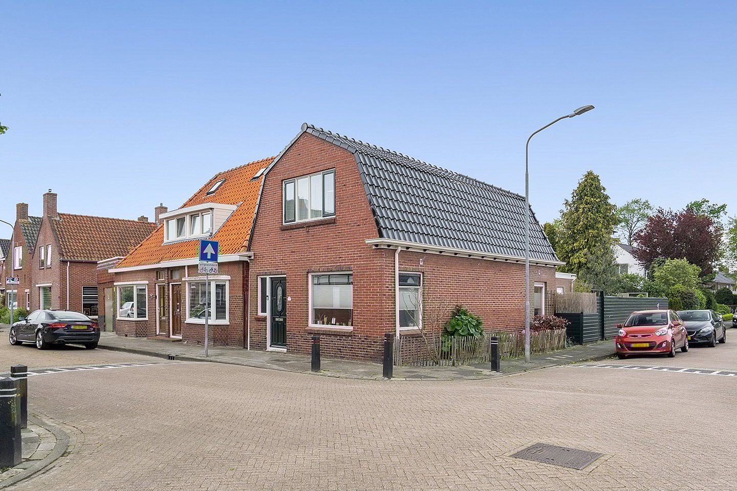 Bekijk foto 1 van Marcus Buschstraat 89
