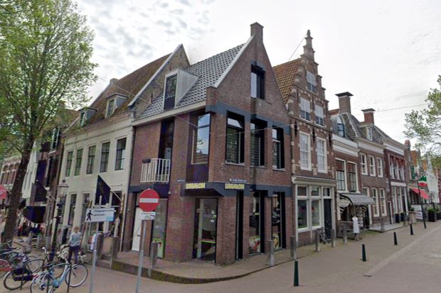 View photo 1 of Voorstraat 2