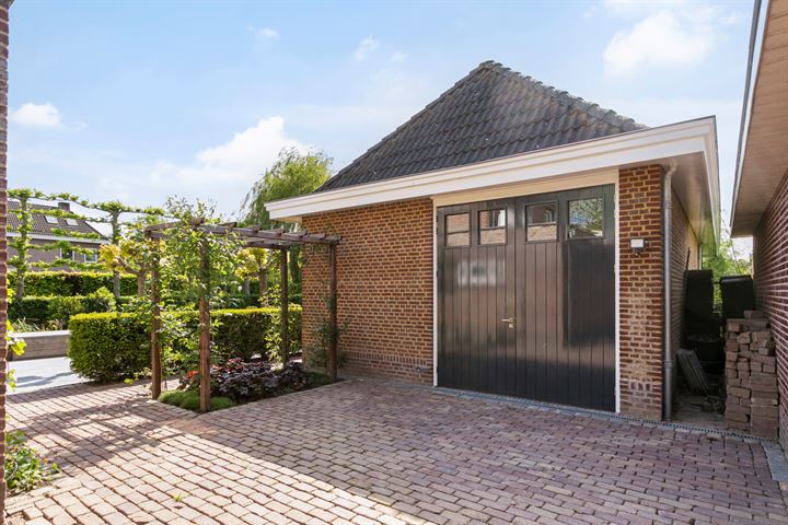 Bekijk foto 39 van Veldstraat 8-A